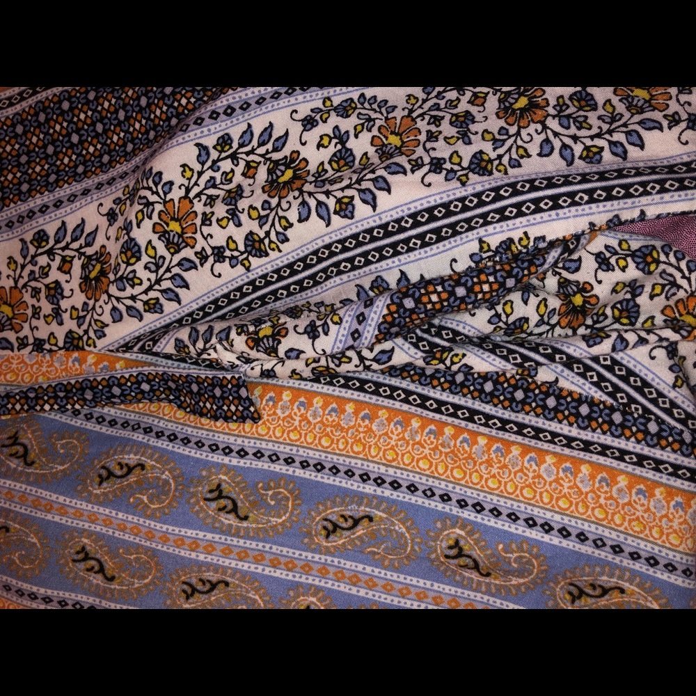 Pattern Pants - Picture 3 of 3